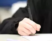 Family's Saturday Quiz Ritual Served as a Bridge Between Generations