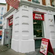 Five Guys Tower Bridge Praised for 'Magical' Views and 'Spectacular' Setting