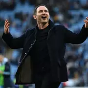 Frank Lampard Tipped for Sensational Chelsea Return Amid Rosenior Pressure