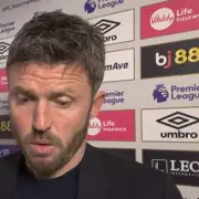 Furious Carrick Slams Referee's 'Astonishing' Penalty Decisions in Man Utd Draw