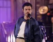 Harry Styles Hosts and Performs in Lively Saturday Night Live Episode