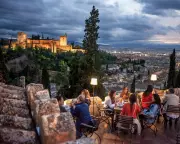 Holy Parades and Earthly Pleasures: Experiencing Easter in Granada