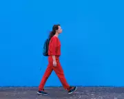 How Your Walk Betrays Your Feelings: Arm and Leg Swings Reveal Emotions