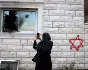Israeli Settlers Launch Coordinated Attacks on West Bank Communities
