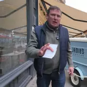 Jamie Oliver's Restaurant Revival Impresses Food Critic with Classic Pasta