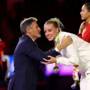 Keely Hodgkinson Dominates 800m Final to Win First World Title in Championship Record