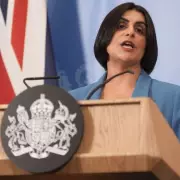 Labour MPs Plot Immigration Vote as Party Splits Over Rayner's Attack on Mahmood