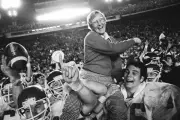 Legendary Notre Dame Coach Lou Holtz Dies at 89, Leaving Lasting Legacy