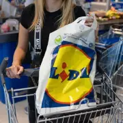 Lidl Shopper's Genius Hack Secures 1kg of Expensive Ginger for Free
