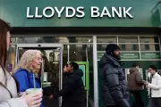 Lloyds Pays £139k Compensation After IT Glitch Exposes Customer Data