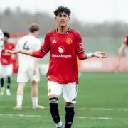 Manchester United Legends Offer Crucial Advice to Teen Prodigy JJ Gabriel