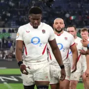 Maro Itoje Denies England Rift After On-Field Disagreement in Italy Defeat