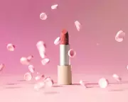 Mauve Makeup Trend: The Cool-Toned British Aesthetic Takes Over