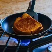 Mayonnaise Outperforms Butter for Perfect Cheese Toasties, Say Experts