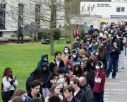 Meningitis Outbreak Sparks Vaccine Rush as Kent Parents Desperately Seek Jabs