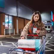 Mum's Supermarket Trip Ends with Surprise Feline Find After Three Hours