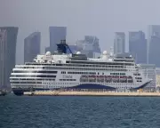 Over 100,000 Britons Stranded in Gulf Amid Iran Strikes and Airspace Closures