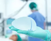 Polyurethane-Coated Implants Reduce Complications After Breast Cancer Surgery