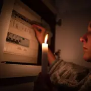 Psychic Predicts US Political Upheaval and Urges Generator Purchases