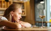 Psychologist Reveals 7 Subtle Signs of Weekend Alcohol Dependency