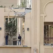 Pub Punter's Humorous Response to Dubai Hotel Missile Strike Amid Regional Conflict