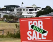 RBA Official Warns of Potential Rate Hike as Inflation Threatens to Hit 5%