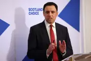 Sarwar Slams First Minister's Early Access to Criminal Probe Updates
