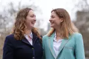 Sibling Rivalry on the Thames: Freischem Sisters Face Off in Historic Boat Race