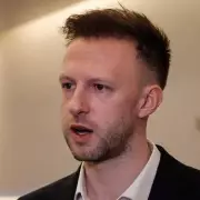 Snooker Star Judd Trump Returns to UK Amid Homelessness After Dubai Conflict