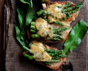 Springtime Seasonal Produce Recipes: Asparagus, Rhubarb, New Potatoes