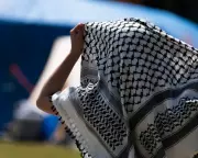 Student Banned from Formal Over Keffiyeh Settles Racial Discrimination Case