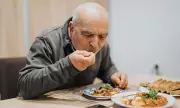 Study Reveals Eating Same Meals Daily Accelerates Weight Loss