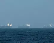 Trump Demands European Aid for Hormuz, Warns of NATO Crisis