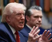 Trump Dismisses UK Aircraft Carriers as 'Toys' in Latest NATO Criticism