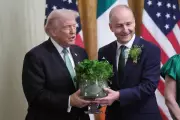 Trump Receives Shamrock as Irish PM Urges US-EU Cooperation on Iran