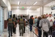 Trump's ICE Deployment Fails to Cut Airport Wait Times Amid DHS Funding Crisis