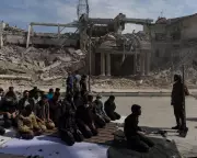 UK Urged to Resist Trump's Iran War as Starmer Faces Tory Pressure