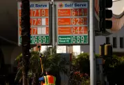 US Gas Prices Surge Past $3.85 as Iran War Enters Third Week
