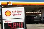 US Gas Prices Surge to Four-Year High, California Hits $6 Per Gallon