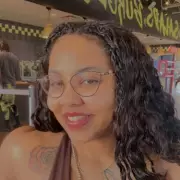 Woman's Eczema Diagnosis Turns Out to Be Stage 4 Cancer After Years of Misdiagnosis