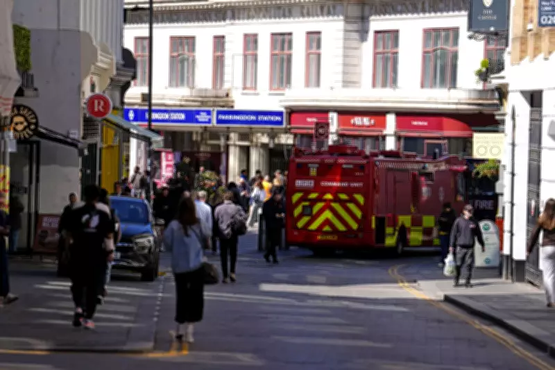 14 Train Passengers Treated After Chemical Smell at Farringdon Station