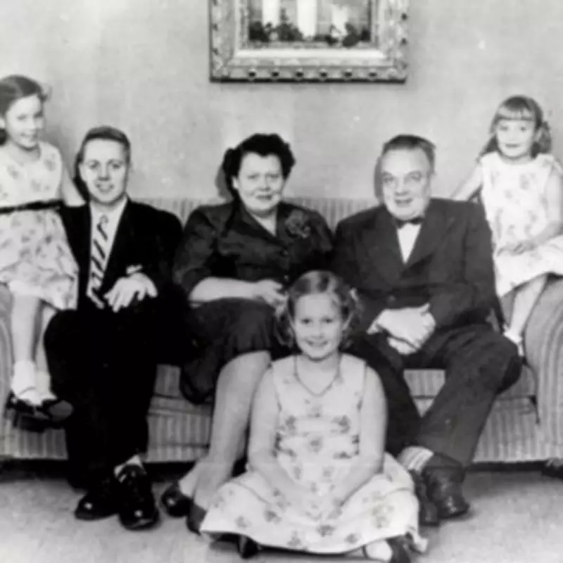 70-Year Mystery of Family Vanishing for Christmas Tree Solved by DNA