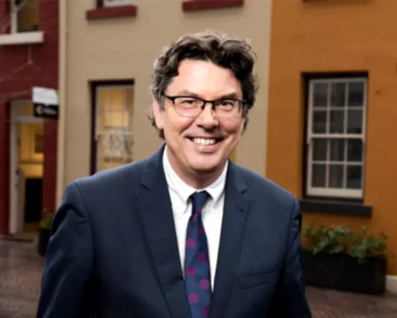 ABC Broadcaster James Valentine Dies at 64, Tributes Pour In for Sydney Icon