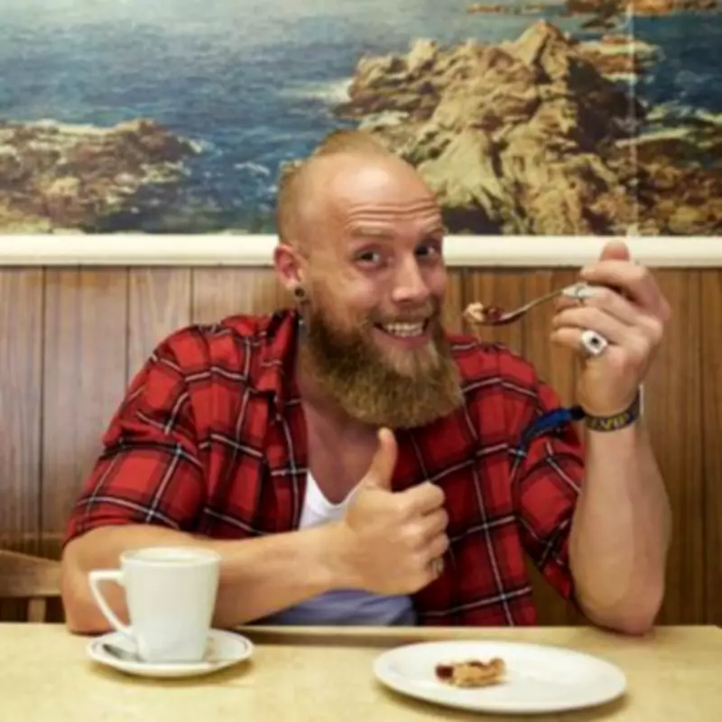 American Expat in UK Reveals 3 British Foods He Now Can't Live Without