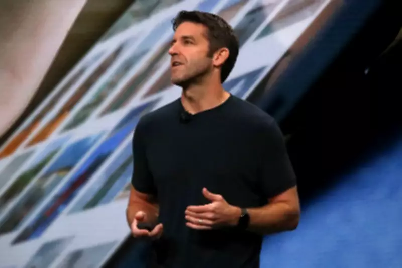 Apple's New CEO John Ternus: A Safe Choice That Could Be Risky for AI Future