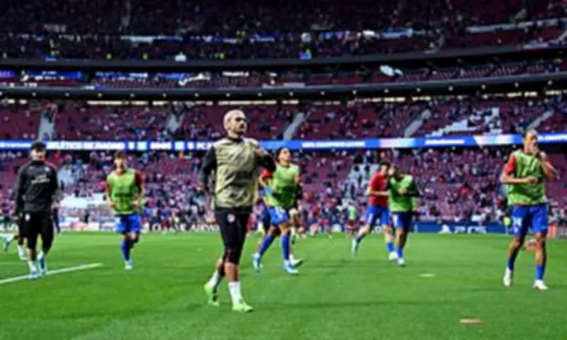 Arsenal on Alert for Atletico's Dark Arts and Slippery Pitch in UCL Semi