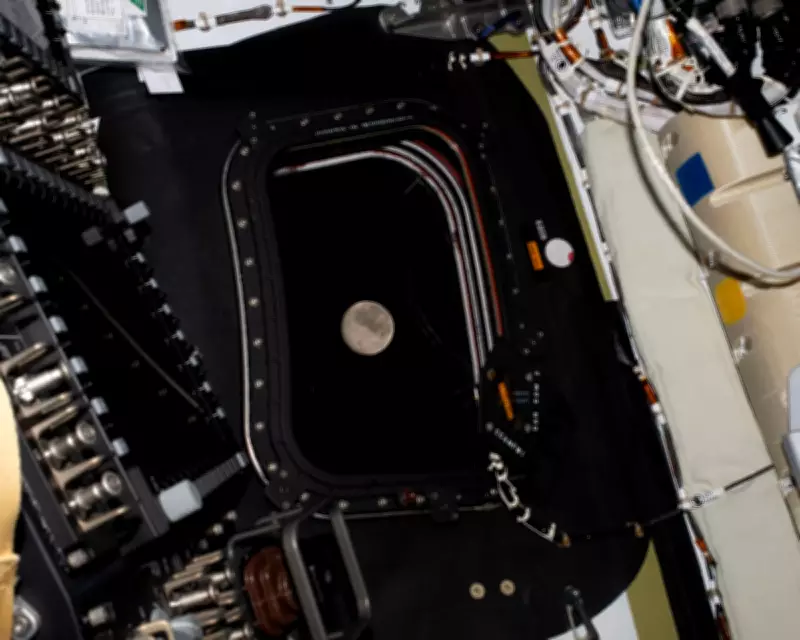 Artemis II Astronauts Set to Break Apollo 13's Distance Record on Lunar Flyby