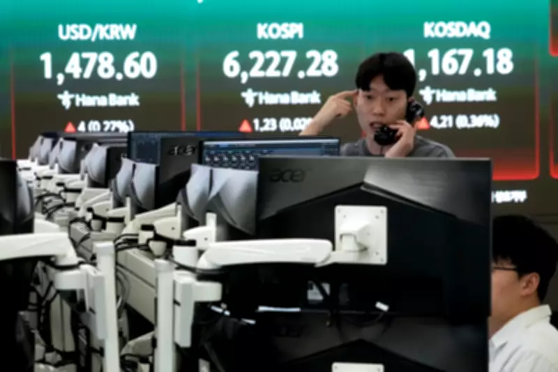 Asian Markets Dip as Oil Falls on Middle East Ceasefire Hopes