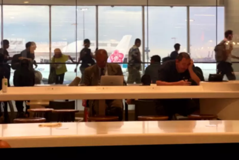 Australians Cancel Easter Travel as Fuel Crisis Mounts Amid Iran War