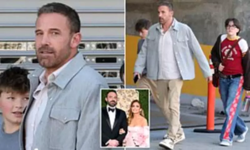 Ben Affleck Spotted With Kids Amid Jennifer Lopez Mansion Settlement